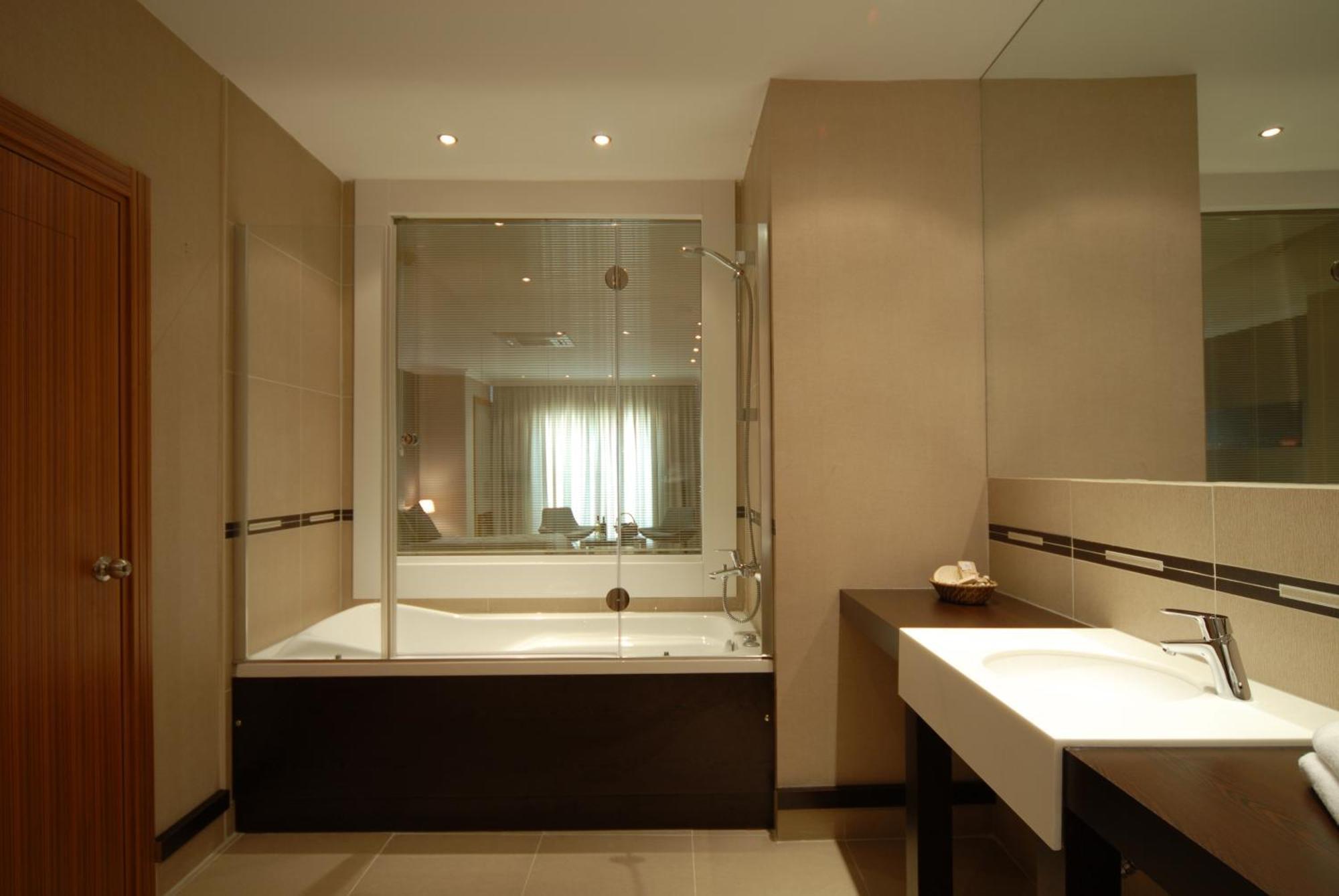Hotel Klas Old 4*